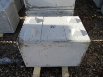 Erääseen rakenteeseen erikoispalikka..