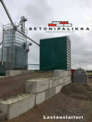 Lastauslaituri erilaisiin kohteisiin, Betonipalikoista helposti!