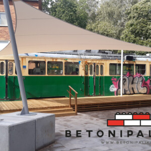 Kysy lisää jos tarve vastaaville katoksille (Hki)